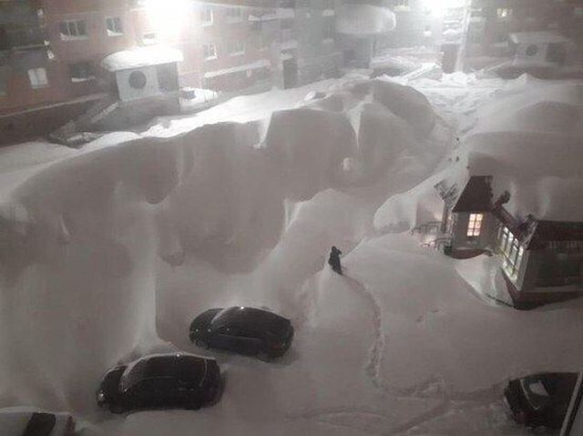 Снег в Норильске