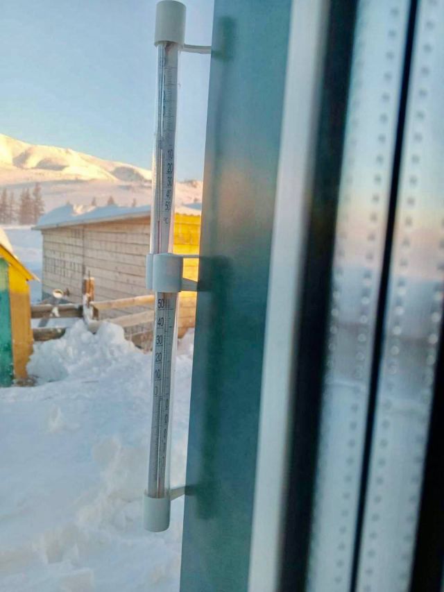  селе Курай Алтайского края температура опустились до -58 градусов