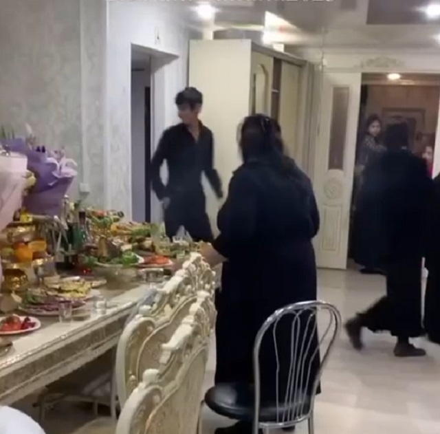 Обычный подарок на цыганский день рождения