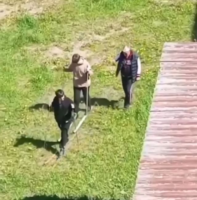 В Перми физрук устроил ученикам лыжный зачёт В Перми физрук устроил ученикам лыжный зачёт