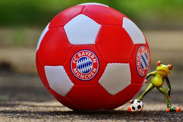 Самые громкие потенциальные летние трансферы UEFA 2025