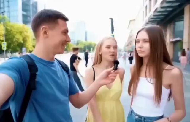 Парень взял интервью у людей, которых сгенерировала нейросеть