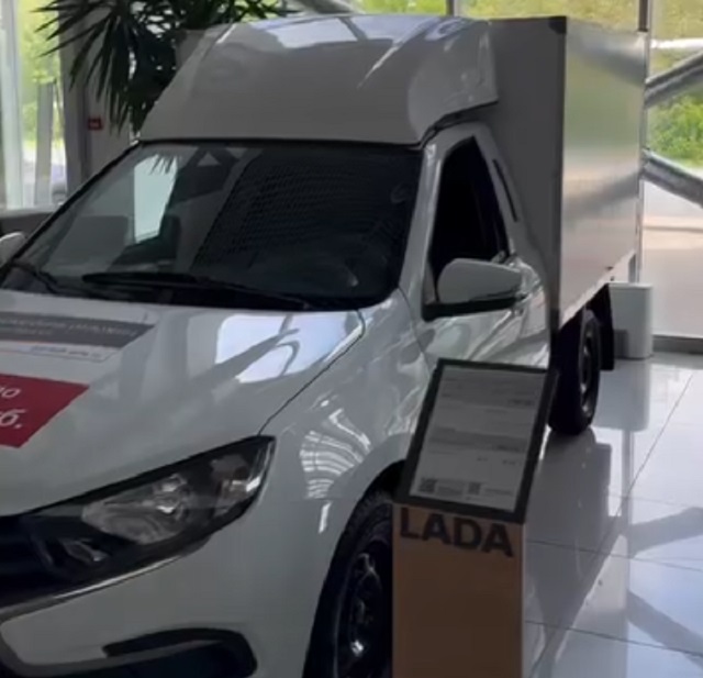 Обзор новой Lada Vesta за 1,7 миллиона рублей