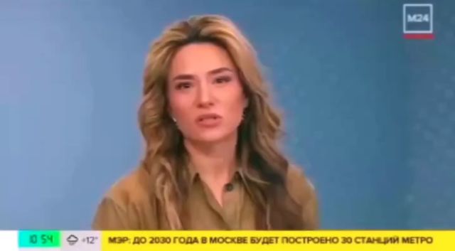 Забавная оговорка ведущей новостей