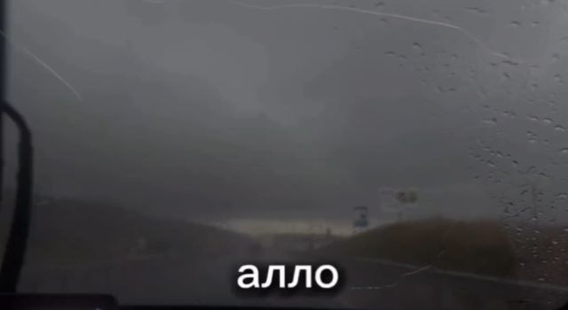 Девушка уехала с заправки и забыла кое-что важное