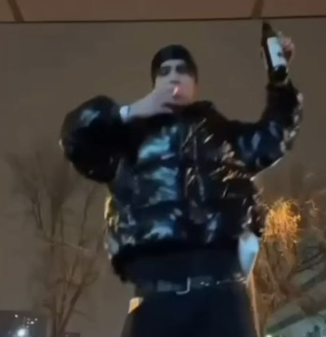 Довыпендривался