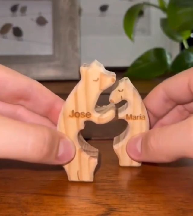 Милая семейная фигурка с подвохом