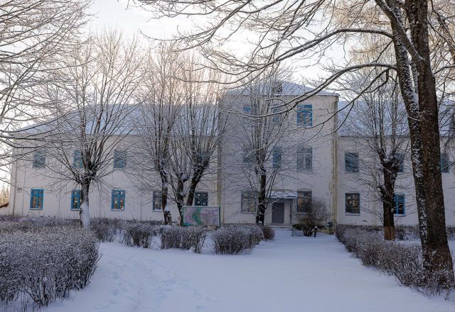 Белорус купил дурдом за 7 800 рублей и переехал туда жить