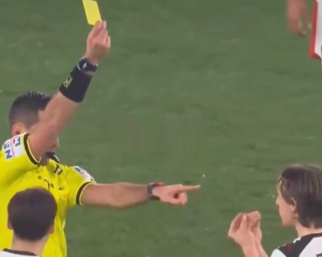 Самый честный судья в истории футбола