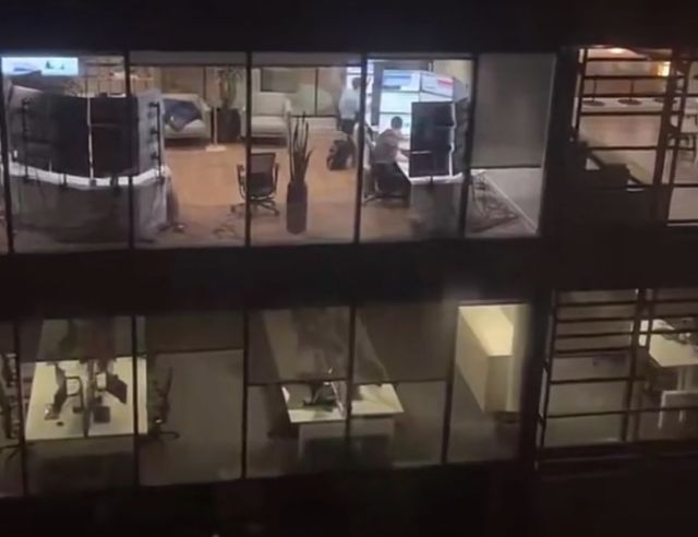 Как выглядит сетап сотрудников британского BBC News