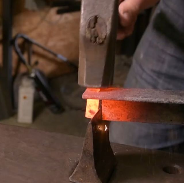 Приятно смотреть за работой мастера