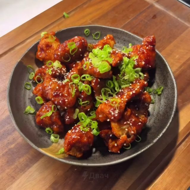 В соцсетях завирусился рецепт сочной курицы по-корейски в пикантном соусе