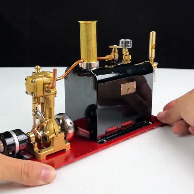 Миниатюрный паровой двигатель